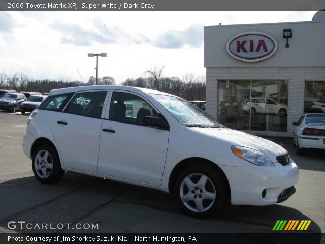 2006 Toyota Matrix XR in Super White