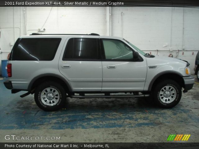 2001 Ford Expedition XLT 4x4 in Silver Metallic