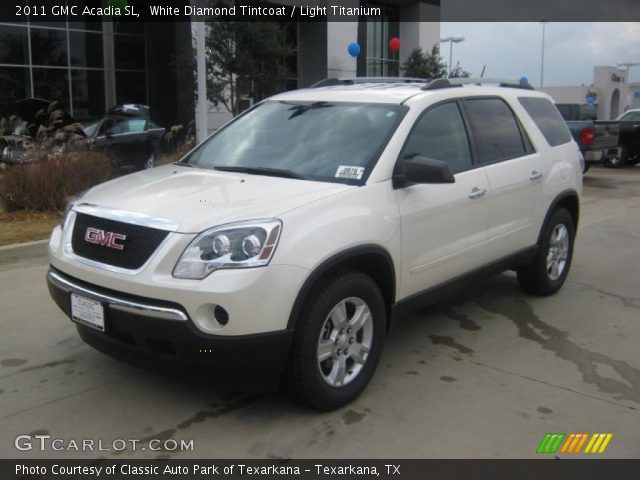 2011 GMC Acadia SL in White Diamond Tintcoat