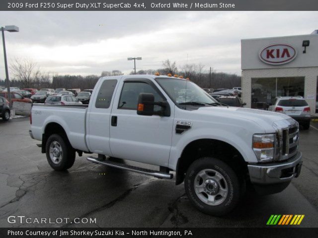 2009 Ford F250 Super Duty XLT SuperCab 4x4 in Oxford White