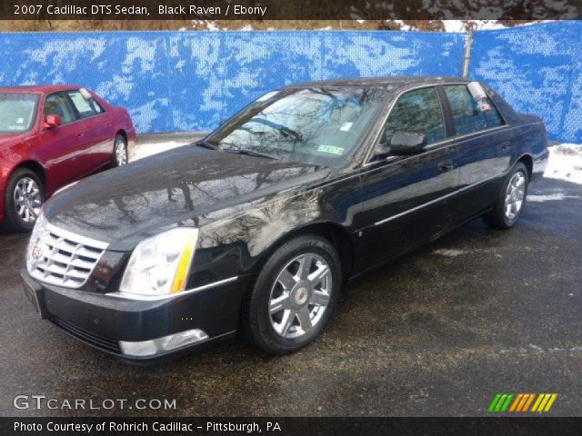 2007 Cadillac DTS Sedan in Black Raven