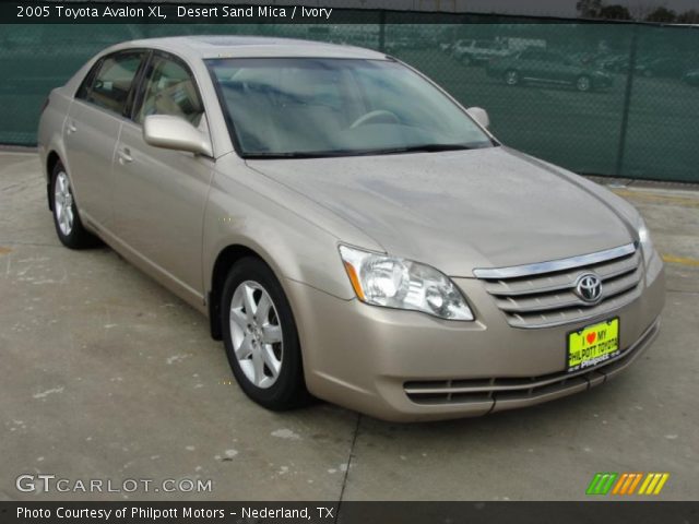 2005 Toyota Avalon XL in Desert Sand Mica