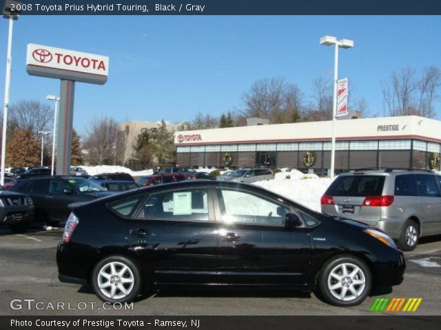 2008 Toyota Prius Hybrid Touring in Black