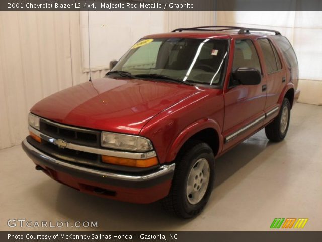 2001 Chevrolet Blazer LS 4x4 in Majestic Red Metallic