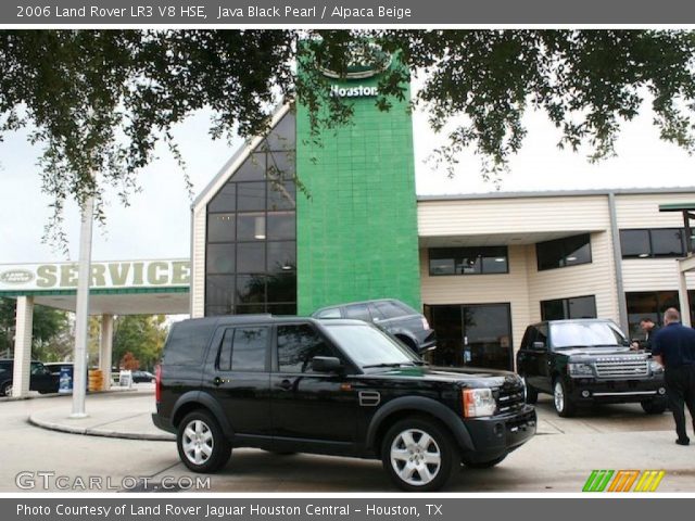 2006 Land Rover LR3 V8 HSE in Java Black Pearl