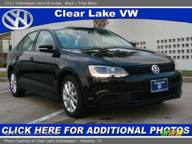 2011 Volkswagen Jetta SE Sedan in Black