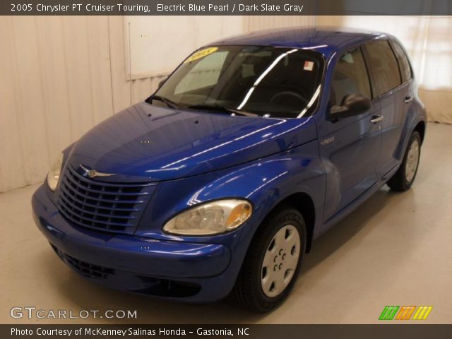 2005 Chrysler PT Cruiser Touring in Electric Blue Pearl