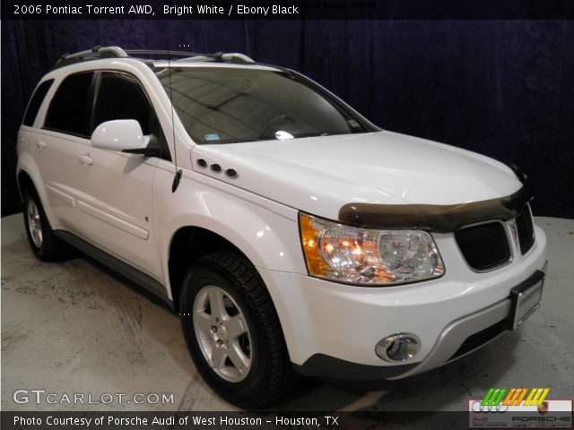 2006 Pontiac Torrent AWD in Bright White