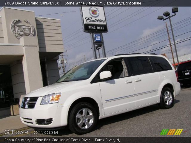 2009 Dodge Grand Caravan SXT in Stone White