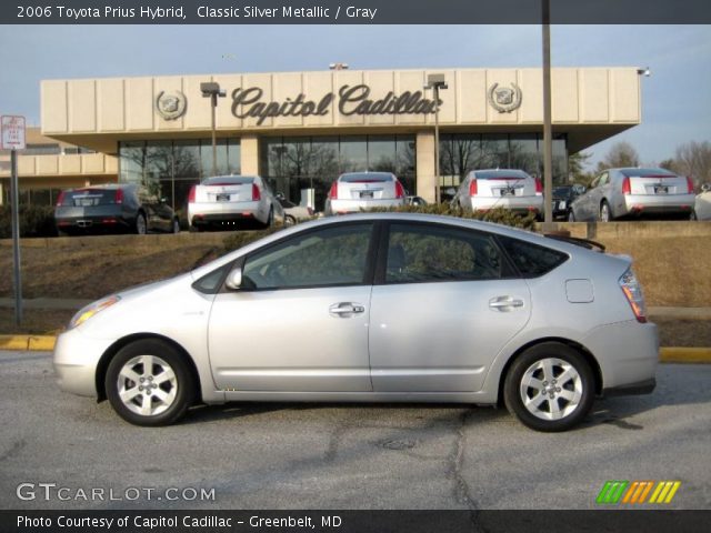 2006 Toyota Prius Hybrid in Classic Silver Metallic