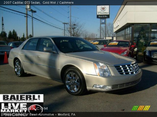 2007 Cadillac DTS Sedan in Gold Mist