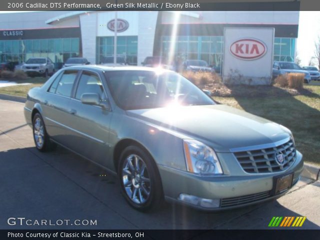 2006 Cadillac DTS Performance in Green Silk Metallic