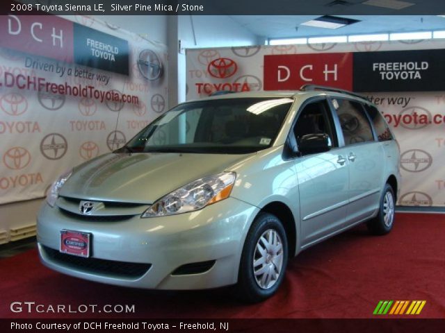 2008 Toyota Sienna LE in Silver Pine Mica