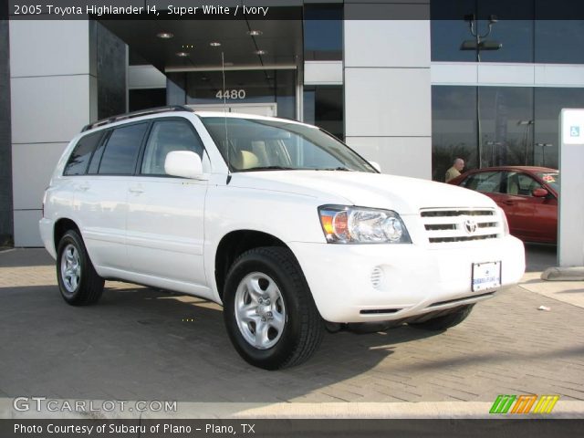 2005 Toyota Highlander I4 in Super White