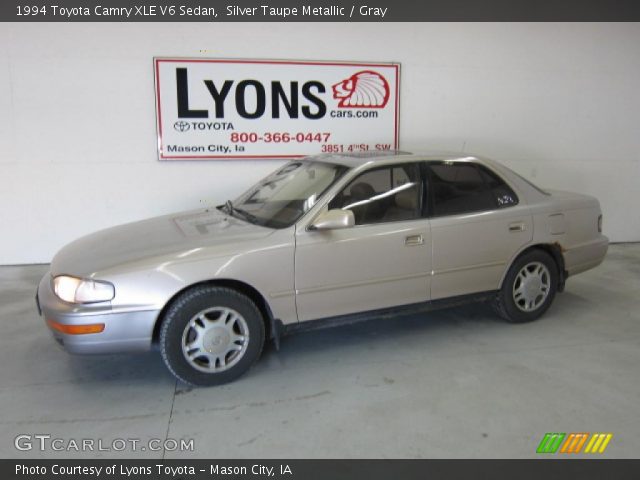 1994 Toyota Camry XLE V6 Sedan in Silver Taupe Metallic
