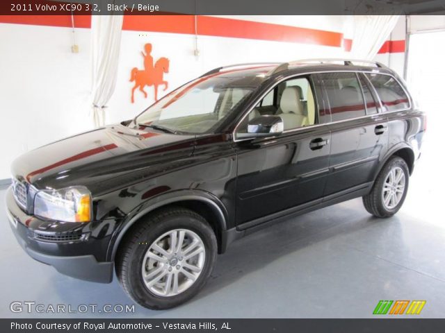 2011 Volvo XC90 3.2 in Black