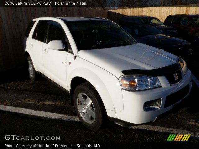 2006 Saturn VUE V6 AWD in Polar White