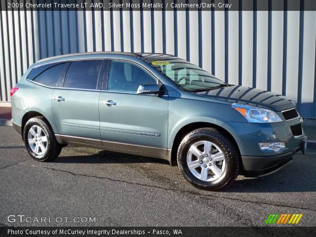 2009 Chevrolet Traverse LT AWD in Silver Moss Metallic