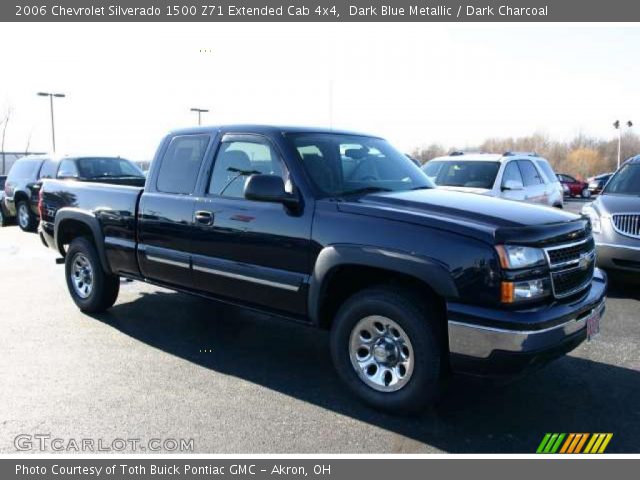 2006 Chevrolet Silverado 1500 Z71 Extended Cab 4x4 in Dark Blue Metallic