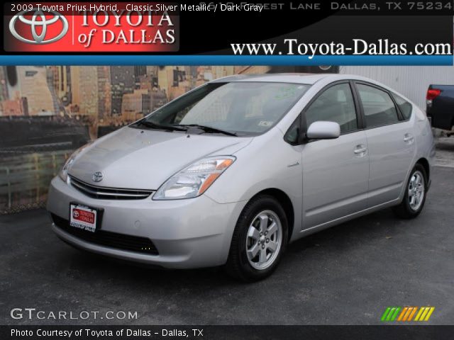 2009 Toyota Prius Hybrid in Classic Silver Metallic