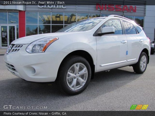 Nissan rogue pearl white #4