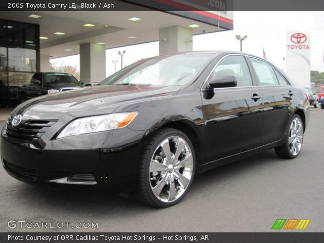 2009 Toyota Camry LE in Black