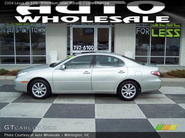 2004 Lexus ES 330 in Millennium Silver Metallic