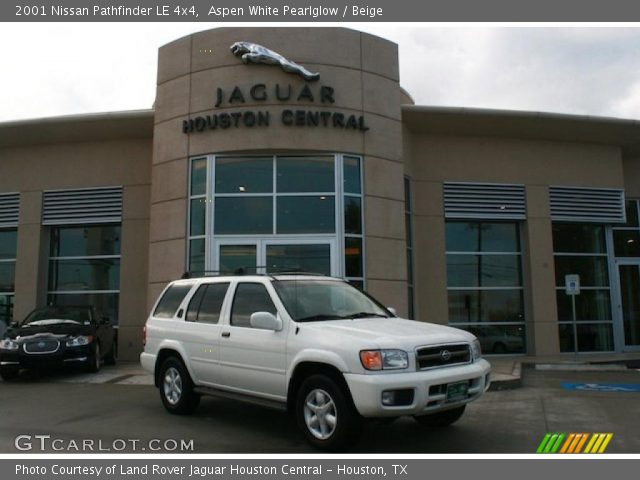 2001 Nissan Pathfinder LE 4x4 in Aspen White Pearlglow
