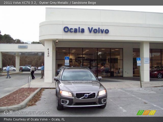 2011 Volvo XC70 3.2 in Oyster Grey Metallic