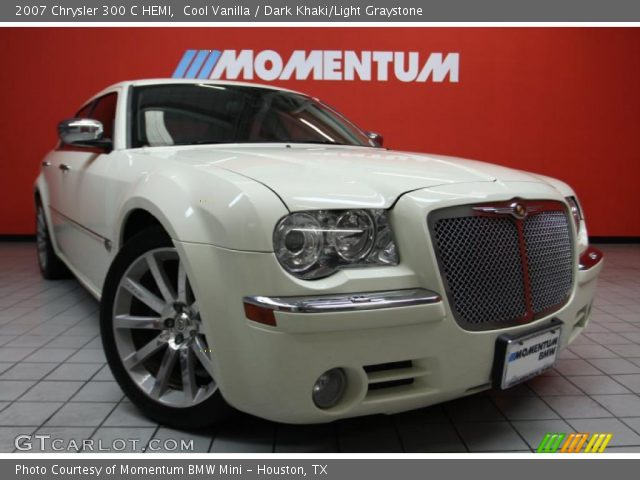 2007 Chrysler 300 C HEMI in Cool Vanilla