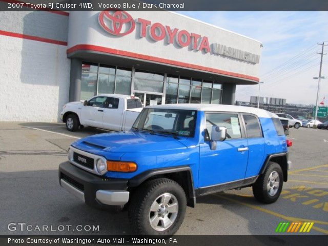 2007 Toyota FJ Cruiser 4WD in Voodoo Blue