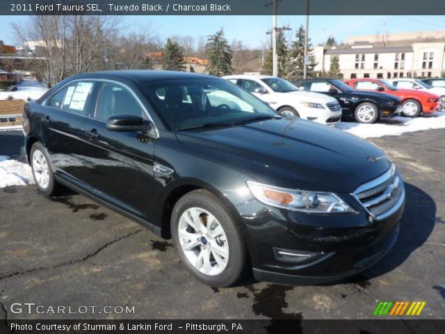2011 Ford Taurus SEL in Tuxedo Black