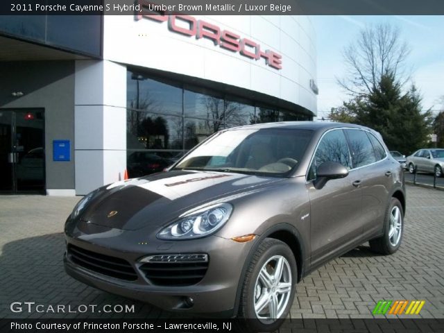 2011 Porsche Cayenne S Hybrid in Umber Brown Metallic