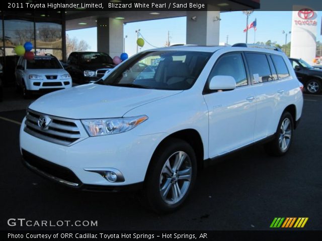 2011 Toyota Highlander Limited in Blizzard White Pearl
