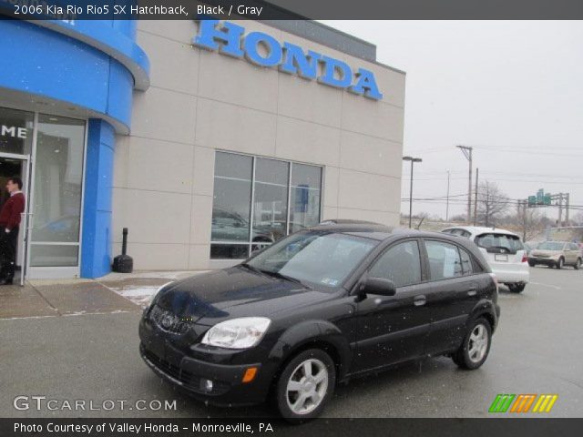 2006 Kia Rio Rio5 SX Hatchback in Black