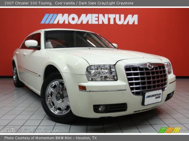 2007 Chrysler 300 Touring in Cool Vanilla