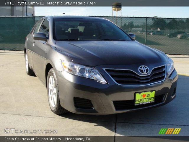 2011 Toyota Camry LE in Magnetic Gray Metallic