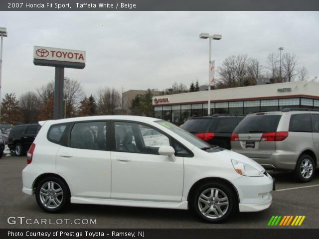 2007 Honda Fit Sport in Taffeta White