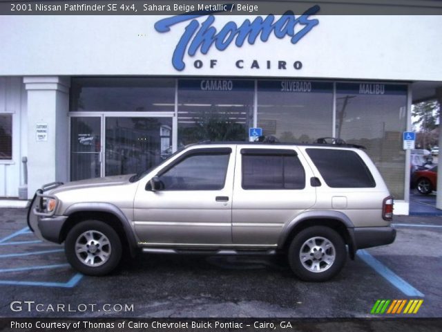 2001 Nissan Pathfinder SE 4x4 in Sahara Beige Metallic