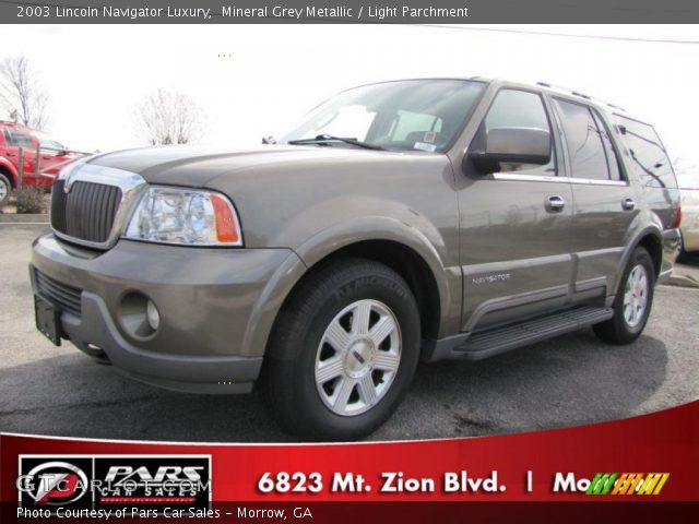 2003 Lincoln Navigator Luxury in Mineral Grey Metallic