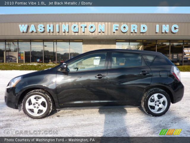 2010 Pontiac Vibe 1.8L in Jet Black Metallic