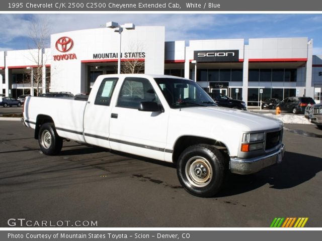 1995 Chevrolet C/K 2500 C2500 Cheyenne Extended Cab in White