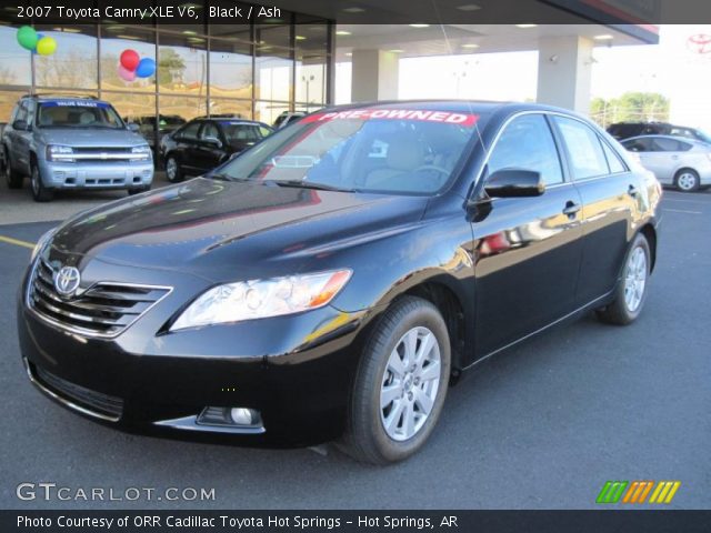 2007 Toyota Camry XLE V6 in Black