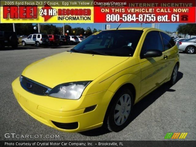 2005 Ford Focus ZX3 S Coupe in Egg Yolk Yellow