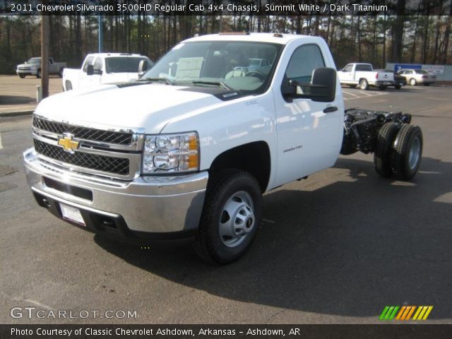 2011 Chevrolet Silverado 3500HD Regular Cab 4x4 Chassis in Summit White