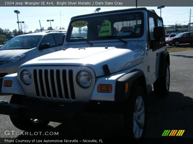 2004 Jeep Wrangler SE 4x4 in Bright Silver Metallic