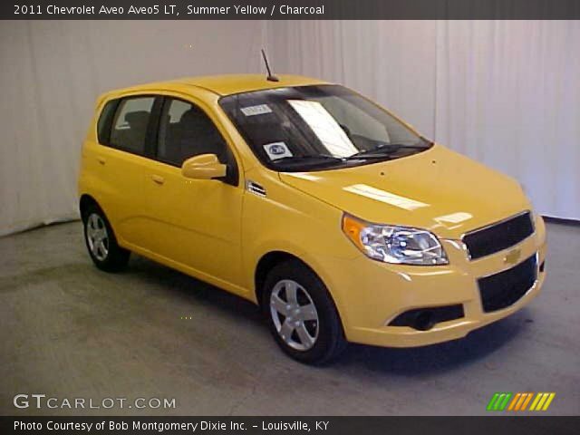 2011 Chevrolet Aveo Aveo5 LT in Summer Yellow