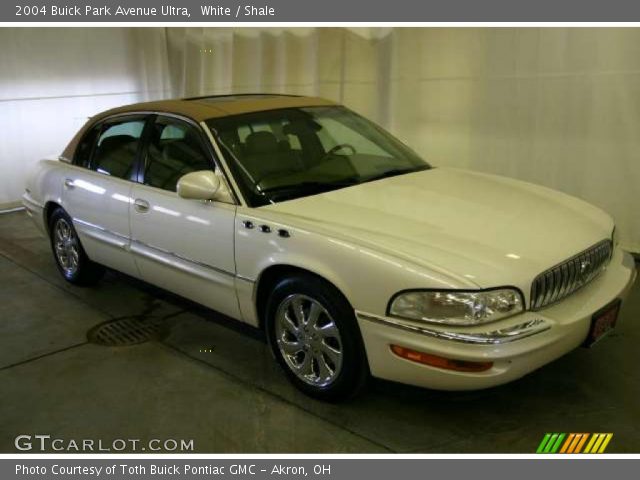 2004 Buick Park Avenue Ultra in White