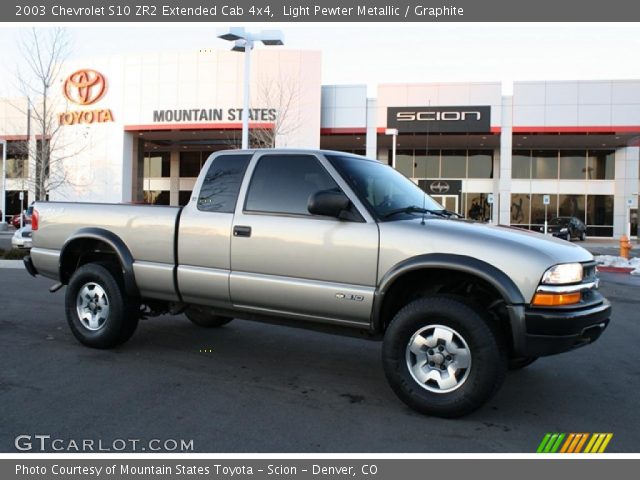 2003 Chevrolet S10 ZR2 Extended Cab 4x4 in Light Pewter Metallic