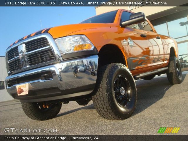 2011 Dodge Ram 2500 HD ST Crew Cab 4x4 in Omaha Orange